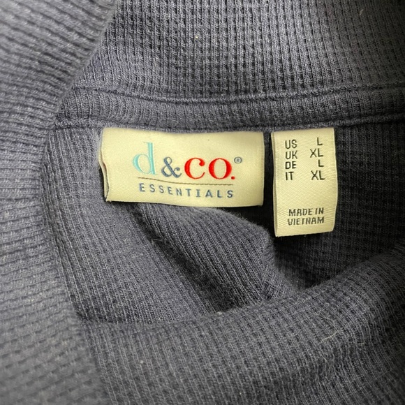 Mock neck waffle pullover - Picture 2 of 8